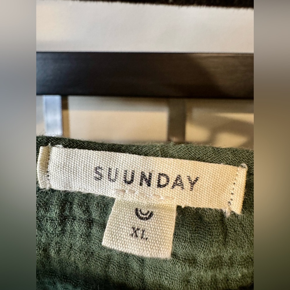 Suunday The Sara Dress in Kombu Green 100% Cotton Muslin - Picture 7 of 8
